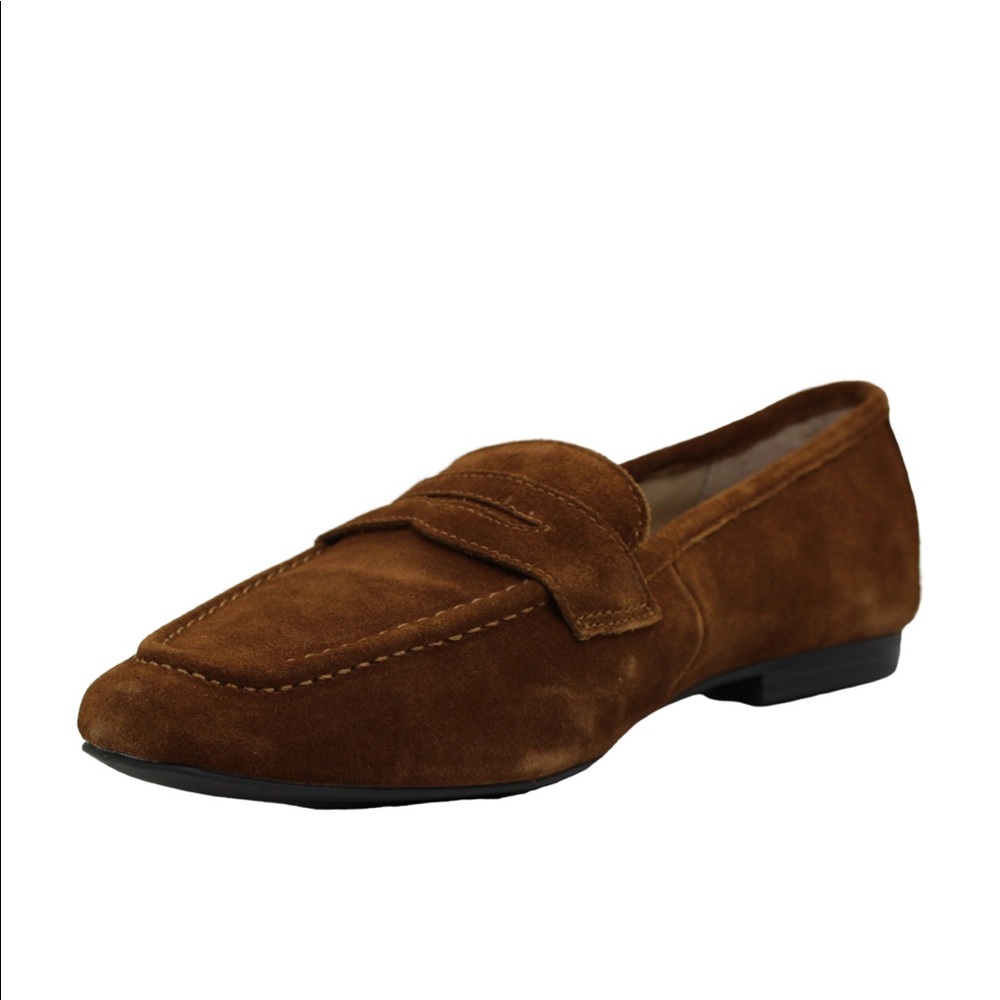 American Rag Womens cammie Suede Closed Toe Loafers